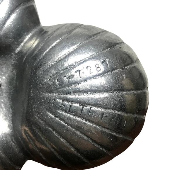 Petrina Argentina VTG Pewter 3 Shell Compartment Serving Nut Tray With Holder - Picture 7 of 9